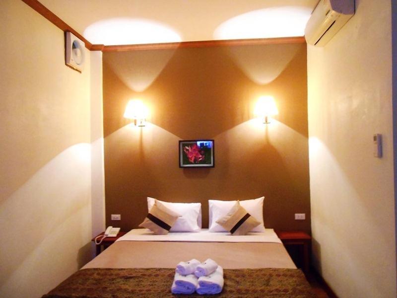 ויינטיאן Phonethip Plaza Hotel מראה חיצוני תמונה